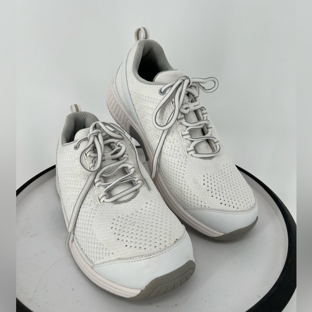 ORTHOFEET STRETCHABLE COMFORT SUPPORTIVE SHOES‎